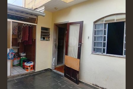 Casa à venda com 125m², 3 quartos e 1 vaga