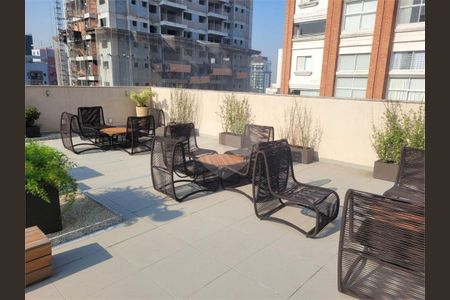 Apartamento à venda com 26m², 1 quarto e sem vaga