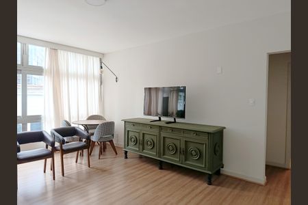 Sala de apartamento à venda com 2 quartos, 117m² em Pinheiros, São Paulo