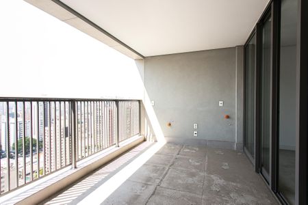 Varanda de kitnet/studio à venda com 1 quarto, 41m² em Vila Gomes Cardim, São Paulo