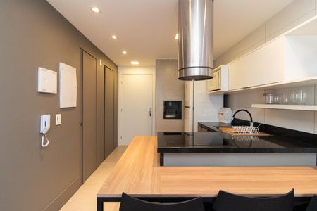 Apartamento à venda com 45m², 1 quarto e 1 vaga