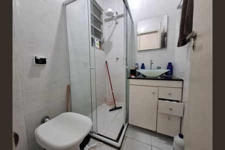 Banheiro  de apartamento à venda com 1 quarto, 26m² em Centro, Rio de Janeiro