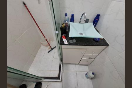 Banheiro  de apartamento à venda com 1 quarto, 26m² em Centro, Rio de Janeiro