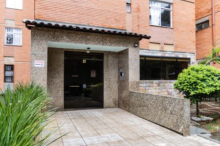 Apartamento à venda com 72m², 3 quartos e 1 vagaEntrada