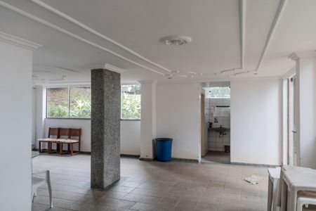 Apartamento à venda com 72m², 3 quartos e 1 vagaÁrea comum - Salão de festas