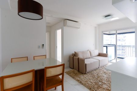 Apartamento para alugar com 61m², 2 quartos e 1 vaga