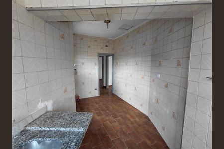 Casa à venda com 4 quartos, 208m² em Vila Bertioga, São Paulo