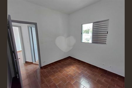 Casa à venda com 4 quartos, 208m² em Vila Bertioga, São Paulo