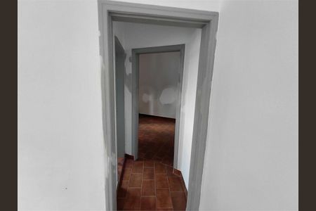Casa à venda com 4 quartos, 208m² em Vila Bertioga, São Paulo