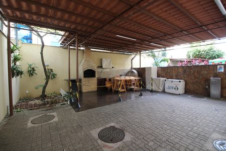 Apartamento à venda com 60m², 2 quartos e 1 vagaChurrasqueira