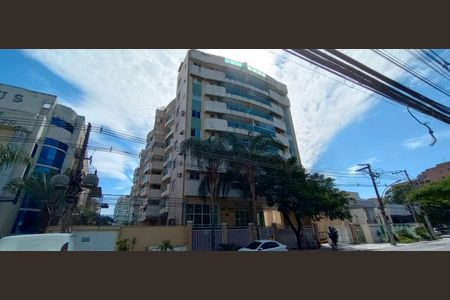 Apartamento à venda com 60m², 2 quartos e 1 vaga Apartamento à venda com 60m², 2 quartos e 1 vagaFachada