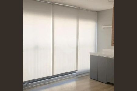 Apartamento à venda com 2 quartos, 55m² em Vila Anastácio, São Paulo