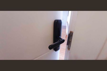 Apartamento à venda com 92m², 2 quartos e 1 vagaFechadura Eletrônica