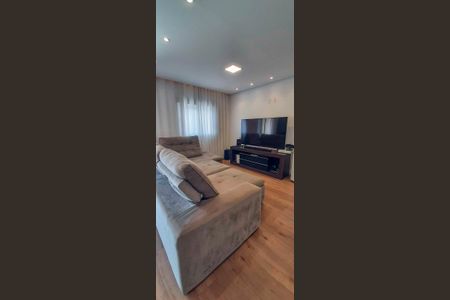 Apartamento à venda com 92m², 2 quartos e 1 vagaSala de TV