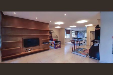 Apartamento à venda com 92m², 2 quartos e 1 vagaSalão de Jogos Teens