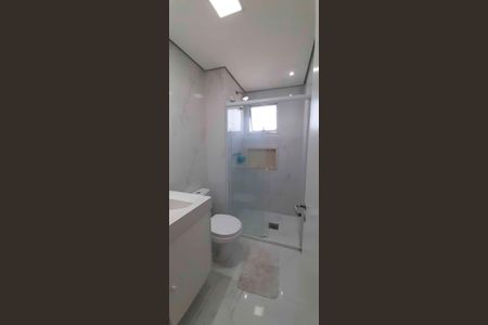 Apartamento à venda com 92m², 2 quartos e 1 vagaBanheiro Social