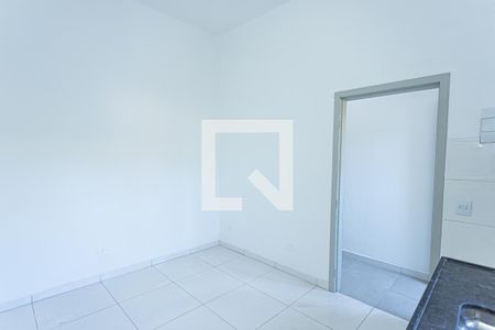 Casa à venda com 273m², 5 quartos e 4 vagasCozinha casa 2