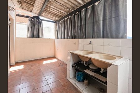 Casa para alugar com 181m², 2 quartos e 1 vaga