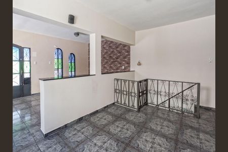 Casa para alugar com 181m², 2 quartos e 1 vaga