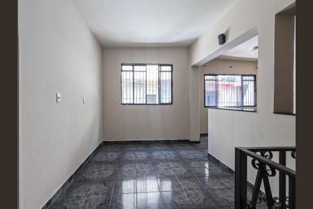 Casa para alugar com 2 quartos, 181m² em Vila Joao Batista, São Paulo