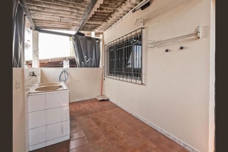 Casa para alugar com 181m², 2 quartos e 1 vaga
