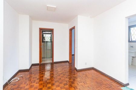 Sala de apartamento para alugar com 1 quarto, 49m² em Boa Vista, Porto Alegre