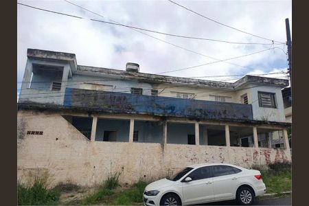 Casa à venda com 96m², 3 quartos e 2 vagas