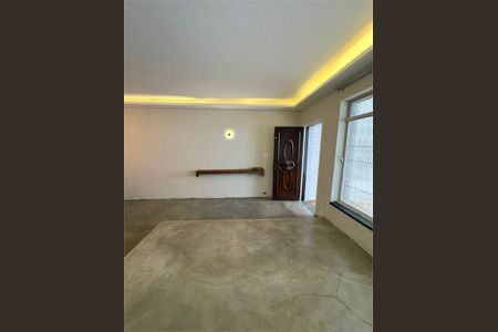 Casa à venda com 3 quartos, 163m² em Vila Prudente, São Paulo