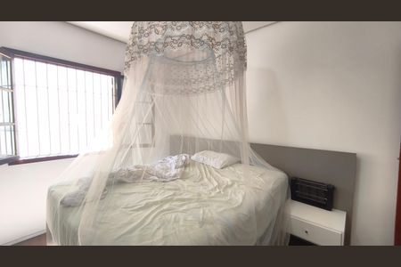 Casa à venda com 425m², 2 quartos e 8 vagasSuíte