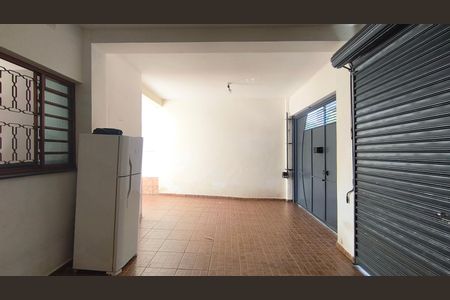 Casa à venda com 425m², 2 quartos e 8 vagasGaragem