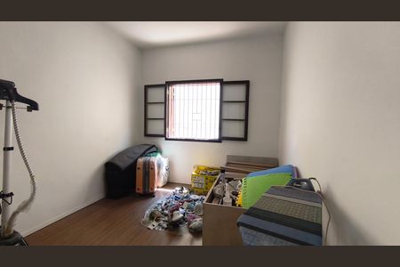 Casa à venda com 425m², 2 quartos e 8 vagasQuarto 