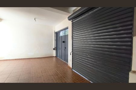 Casa à venda com 425m², 2 quartos e 8 vagasGaragem