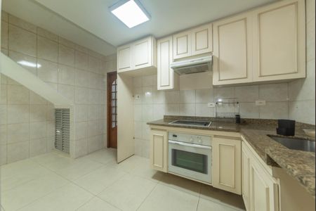 Casa para alugar com 150m², 3 quartos e 2 vagasCozinha