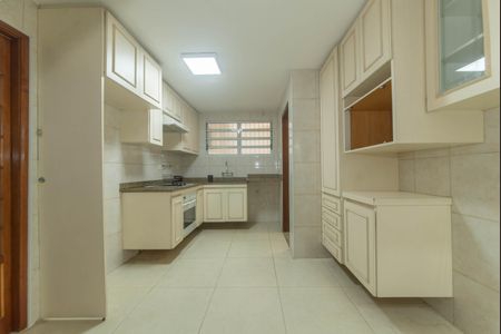 Casa para alugar com 150m², 3 quartos e 2 vagasCozinha