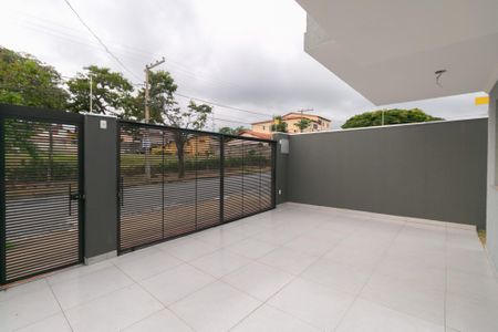 Casa à venda com 163m², 3 quartos e 2 vagas