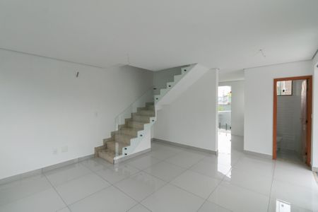 Casa à venda com 163m², 3 quartos e 2 vagas