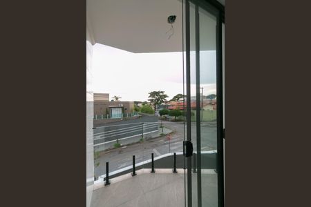 Casa à venda com 163m², 3 quartos e 2 vagas