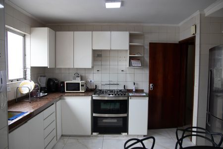 Apartamento para alugar com 150m², 4 quartos e 2 vagasCozinha e Área de Serviço