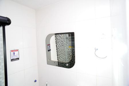 Casa de condomínio à venda com 220m², 5 quartos e 2 vagas Casa de condomínio à venda com 220m², 5 quartos e 2 vagasBanheiro Suíte