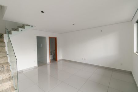 Casa à venda com 3 quartos, 152m² em Santa Amelia, Belo Horizonte