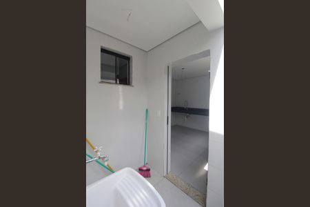 Casa à venda com 152m², 3 quartos e 1 vagaÁrea de Serviço