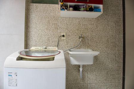 Casa à venda com 351m², 2 quartos e 1 vaga