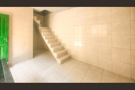 Casa à venda com 250m², 6 quartos e sem vaga Casa à venda com 250m², 6 quartos e sem vagaCozinha