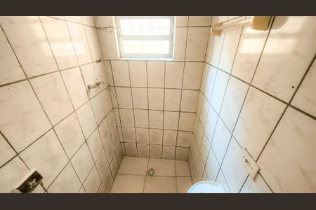 Casa à venda com 250m², 6 quartos e sem vaga Casa à venda com 250m², 6 quartos e sem vagaBanheiro