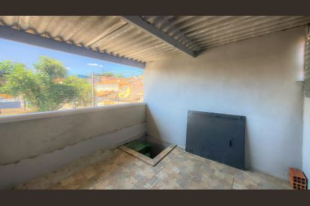 Casa à venda com 250m², 6 quartos e sem vaga Casa à venda com 250m², 6 quartos e sem vagaÁrea de Serviço