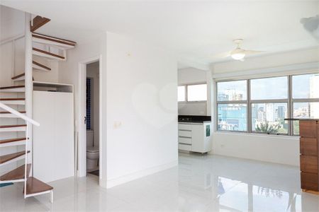 Apartamento à venda com 2 quartos, 71m² em Vila Clementino, São Paulo