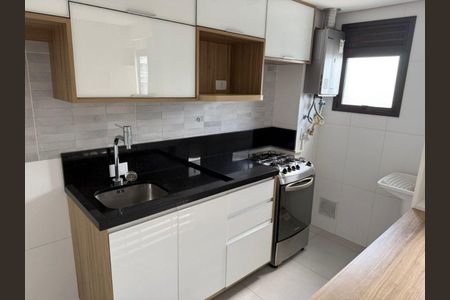 Cozinha de apartamento para alugar com 1 quarto, 42m² em Jardim Botânico, Porto Alegre