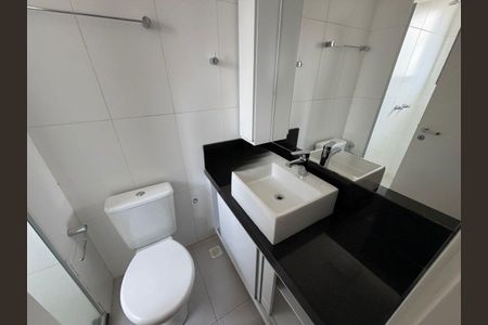 Banheiro  de apartamento para alugar com 1 quarto, 42m² em Jardim Botânico, Porto Alegre