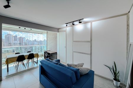 Sala de kitnet/studio para alugar com 1 quarto, 41m² em Paraíso, São Paulo