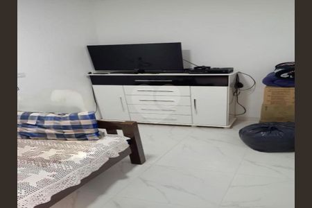 Casa à venda com 4 quartos, 140m² em Vila Londrina, São Paulo